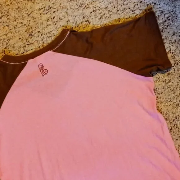 So Cute! Pink & Brown GirlyLock Female Carpenter Graphic Short Sleeve Tee NWOT - Picture 10 of 14